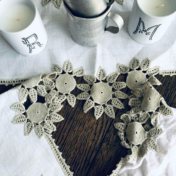 Vintage handmade set of 3 sunflower boho chic doily’s - Picture 3 of 7